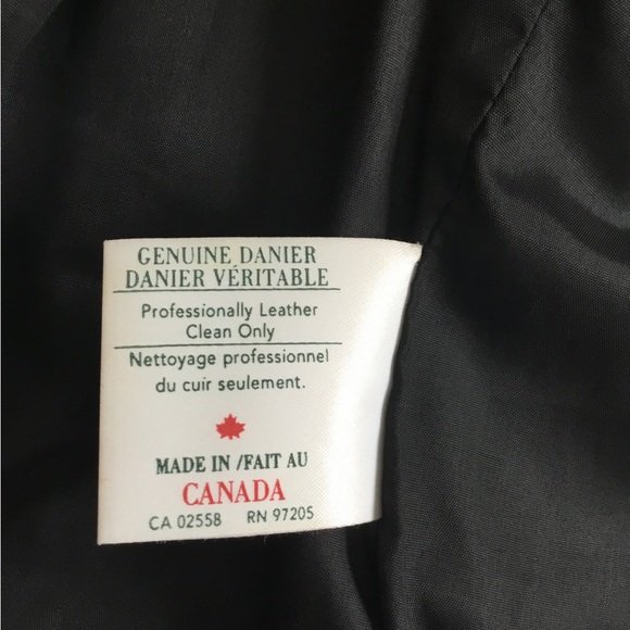 Danier black leather jacket - Picture 5 of 5